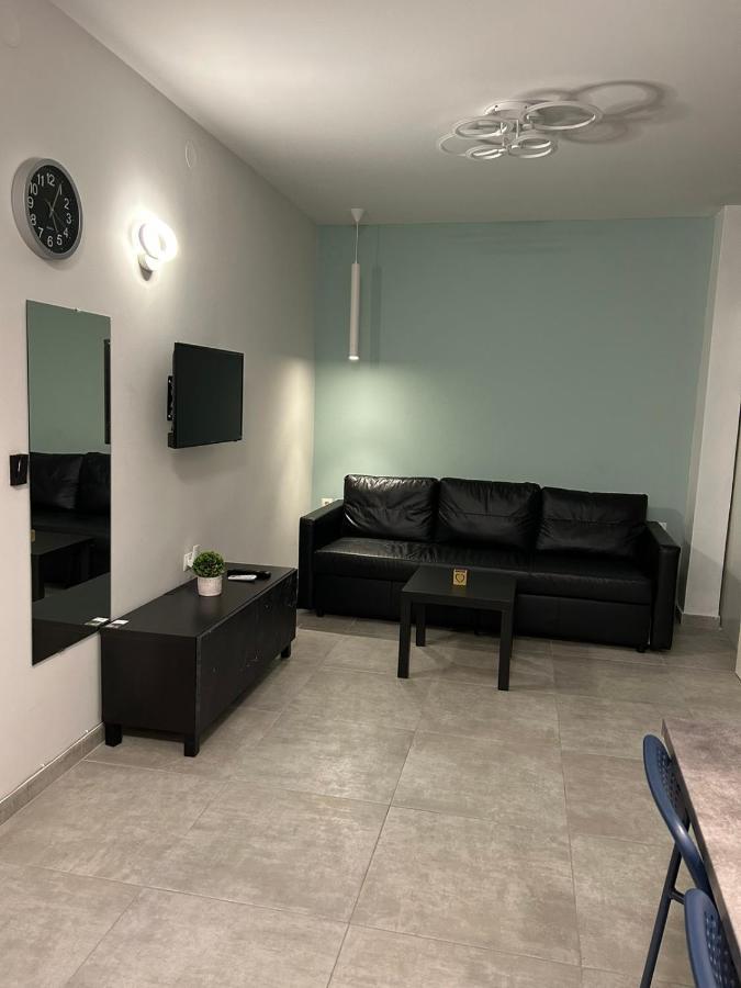 Skg Central Deluxe Studios 塞萨洛尼基 外观 照片